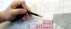 Dłoń trzyma ołówek nad szkicem architektonicznym. Tekst: KURS RYSUNKU ODRECZNEGO.